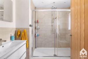 Photo 11- click for photo gallery